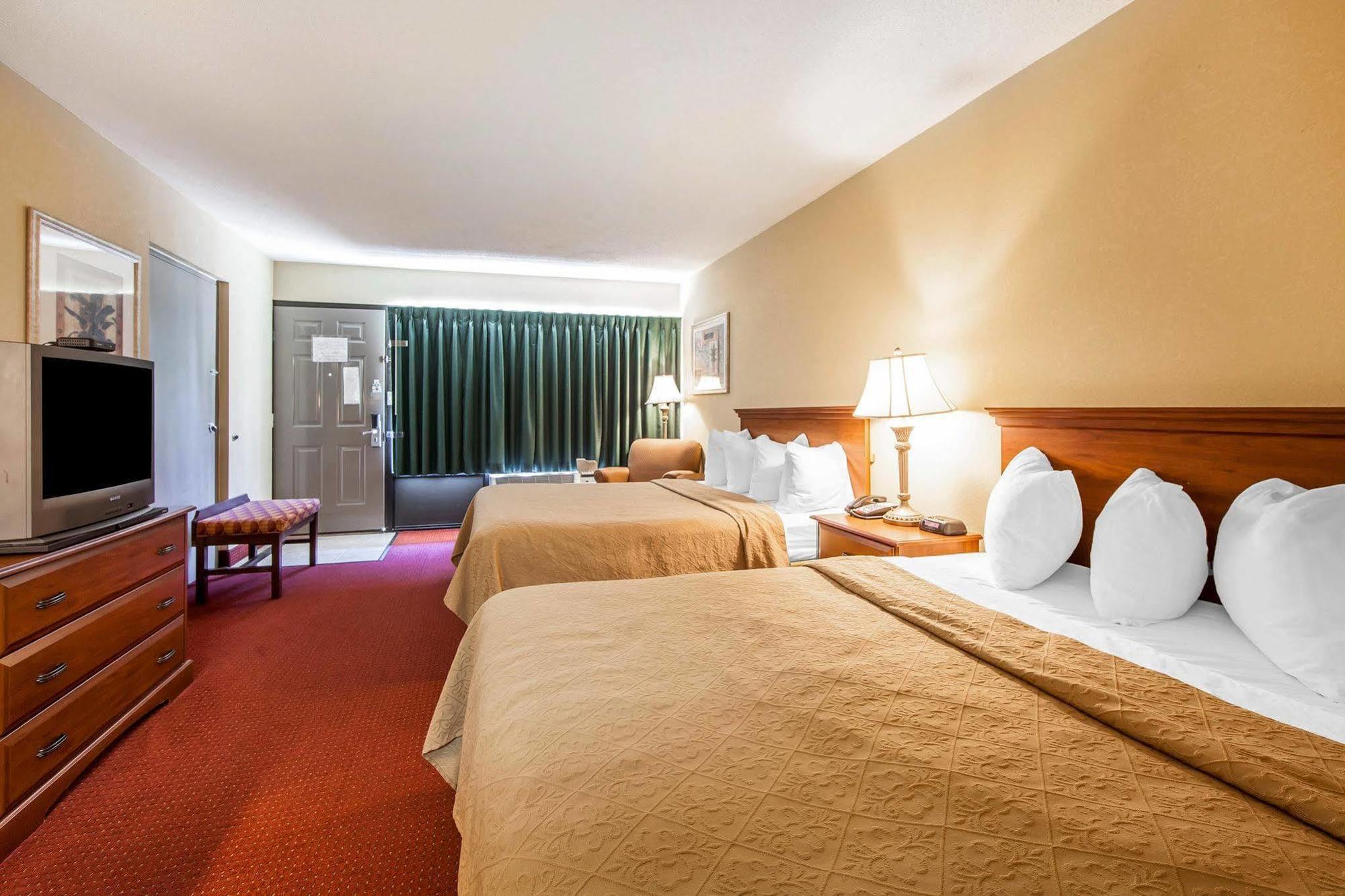 Quality Inn Kodak Sevierville Экстерьер фото